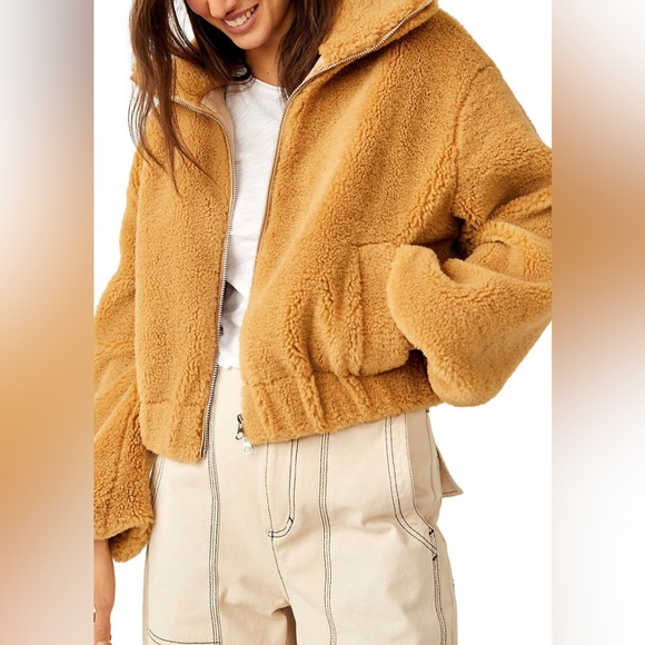 Free People Get Cozy Teddy Jacket ✨ Camel Size Medium | tan neutral zipper - Picture 6 of 16